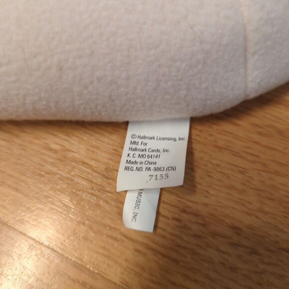 Hallmark Jingle Pals Snow What Fun Musical Plush Snowman Penguin Dog Sleigh Sled - Picture 3 of 6